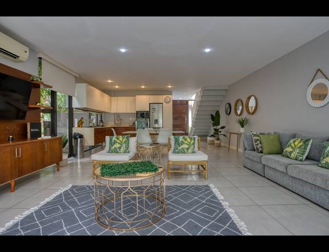 3 BEDROOM TOWNHOUSE FOR SALE IN ZIMBALI ESTATE